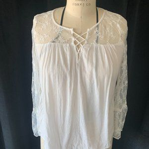 Ivory Lace Open Sleeve Blouse